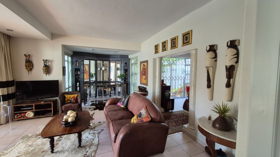 4 Bedroom Property for Sale in Summerstrand Eastern Cape